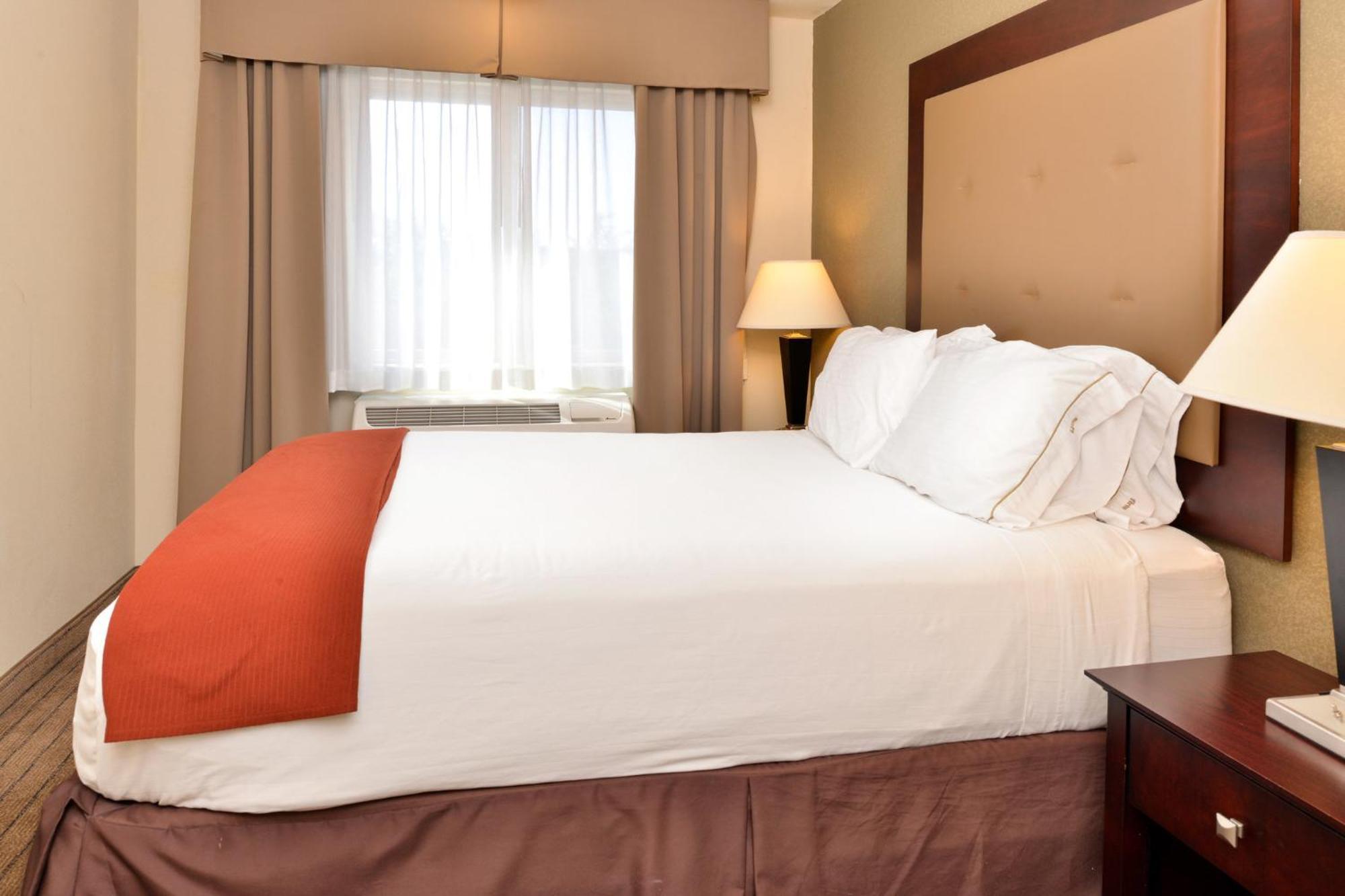 Holiday Inn Express Portland South - Lake Oswego By Ihg Exterior foto